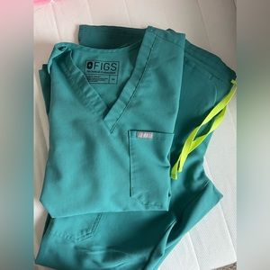 COPY - Figs scrubs set